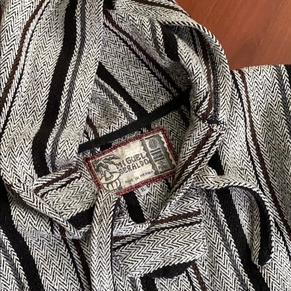 Miguel Geraldo Mexican hoodie / poncho - Picture 2 of 8